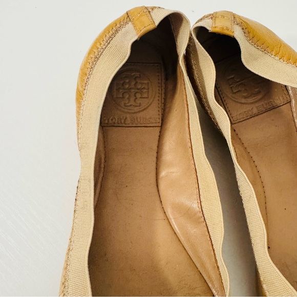 Tory Burch Caroline Size 6M Beige Elastic and Leather Ballet Flats - Picture 7 of 11